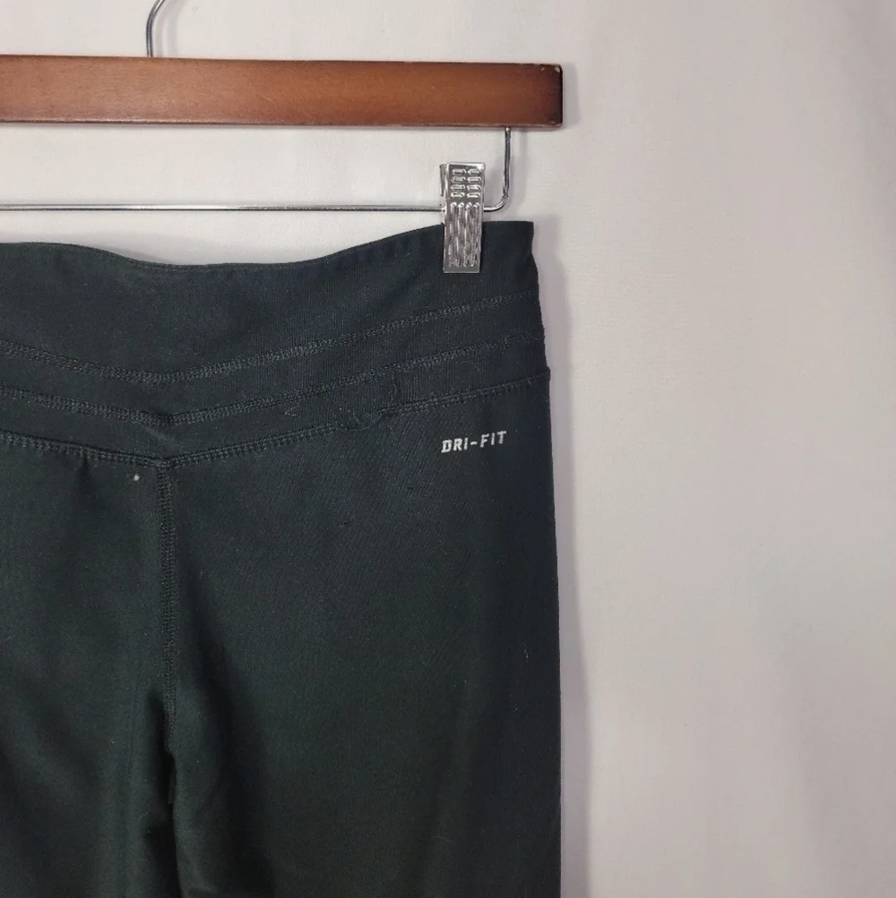 Womens XS Nike Drifit pants